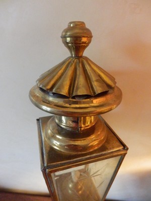 lanterne à pétrole ancienne